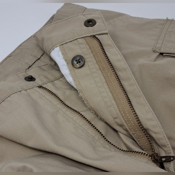 5.11 Tactical Men's Tactical Shorts Cargo Ripstop Beige size 34 Actual 37 - Picture 9 of 10